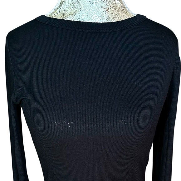 Stretch Ribbed Black Long Sleeve Women's Crop Top Casual Rave Goth Size Large - Picture 4 of 4